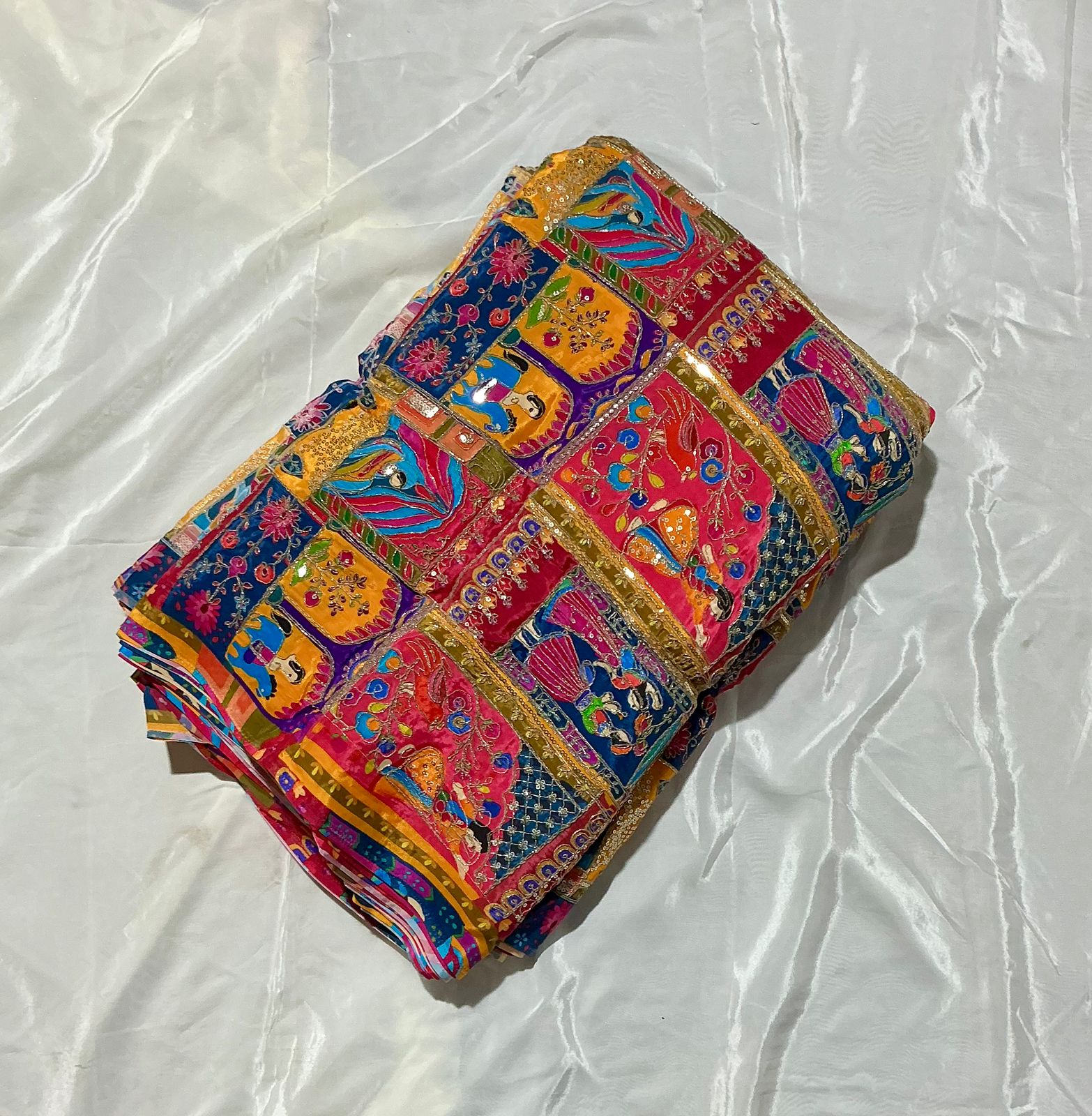Raja Rani Position Print Fabric on Natural crepe