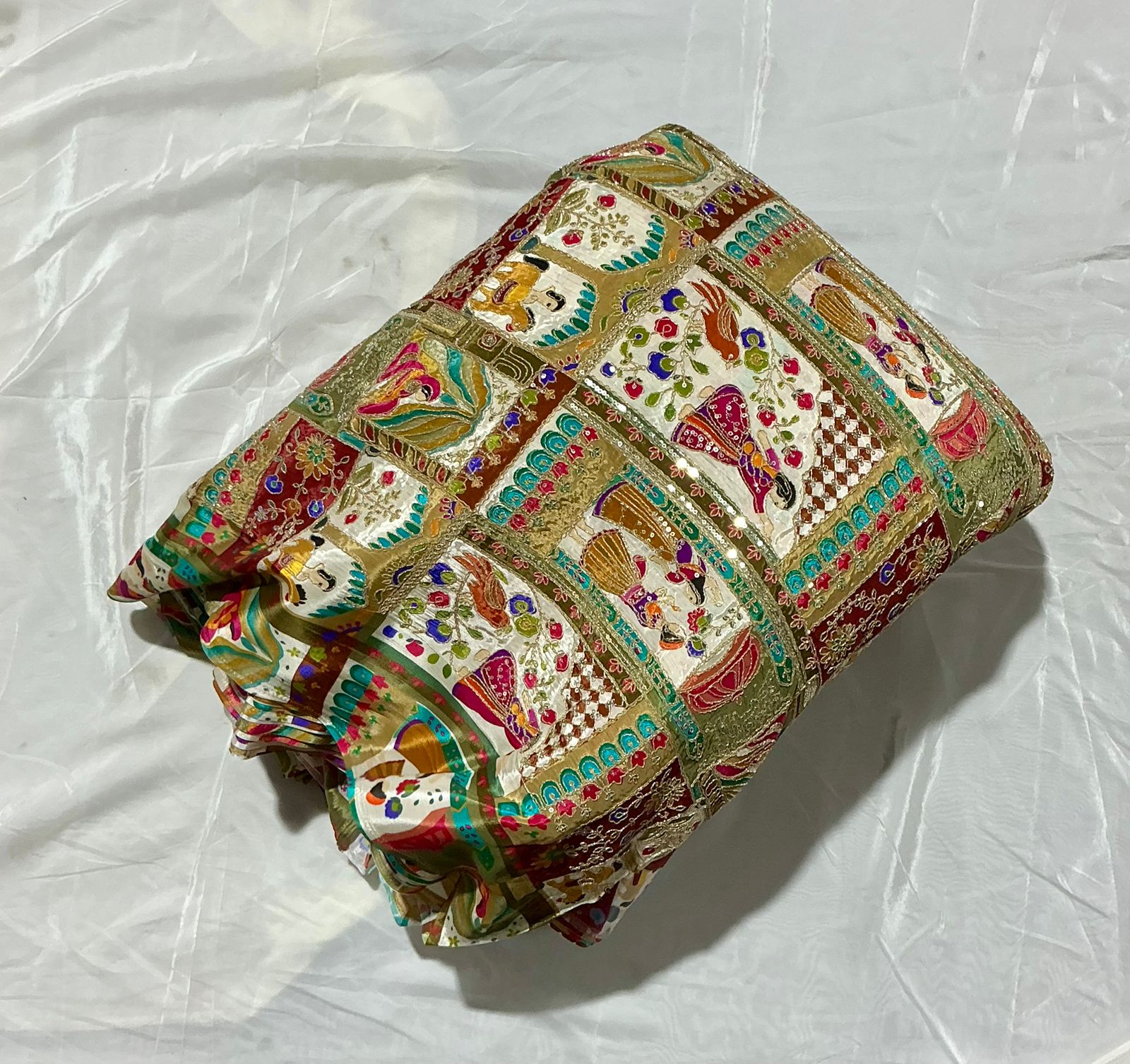 Raja Rani Position Print Fabric on Natural crepe